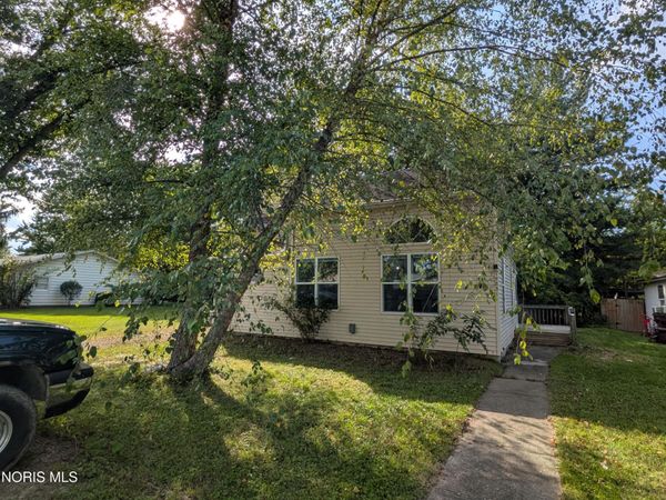 19851 County Road 1048 , Defiance, OH 43512