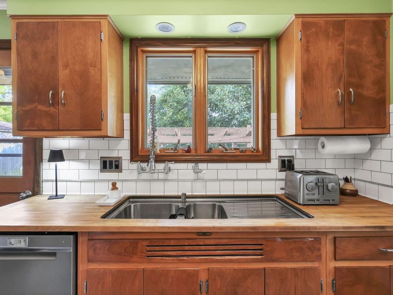 2673 Shrewsbury Road, Columbus, OH 43221 Photo 23