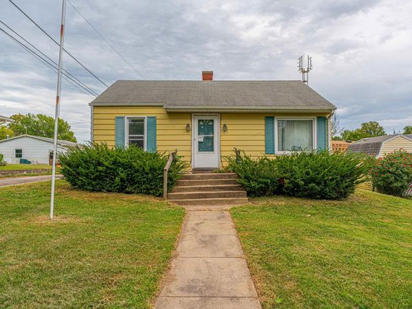 516 S MAIN Street, Lincoln, IL 62656