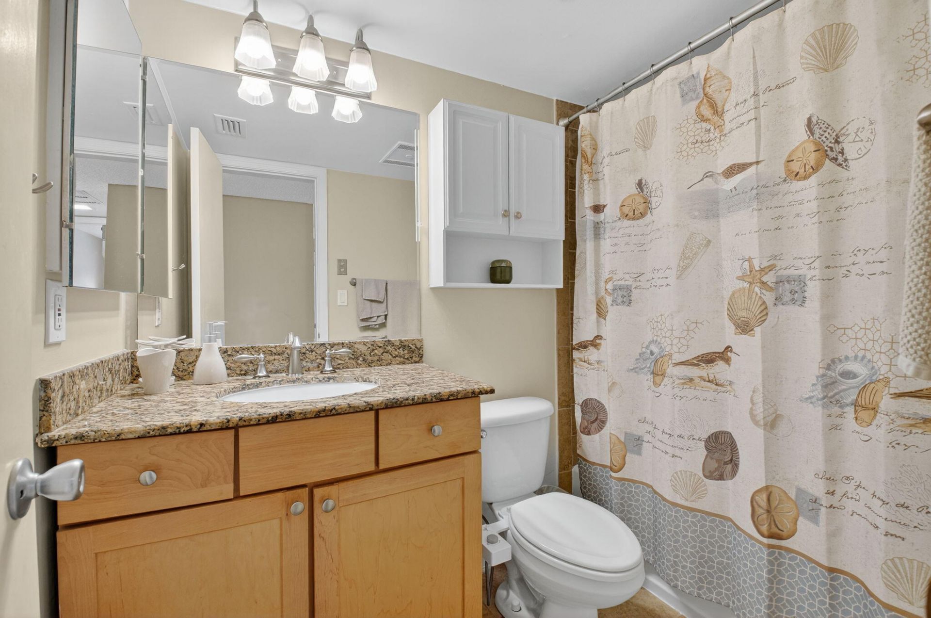 451 Greensward Lane, Unit 104-B, Delray Beach, FL 33445 Photo