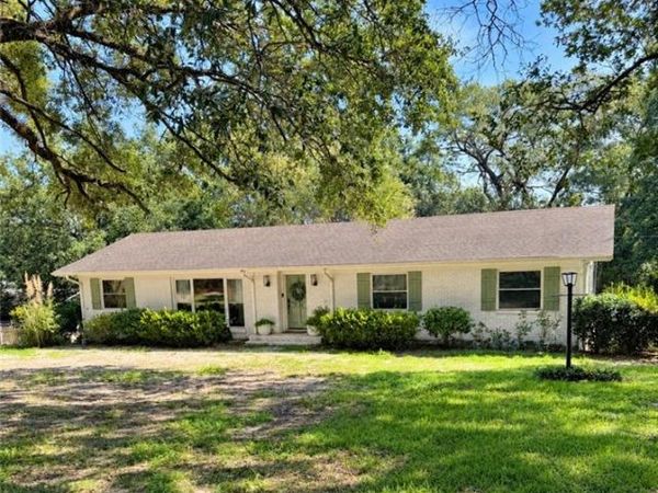 3758 Camellia Drive E, Mobile, AL 36693