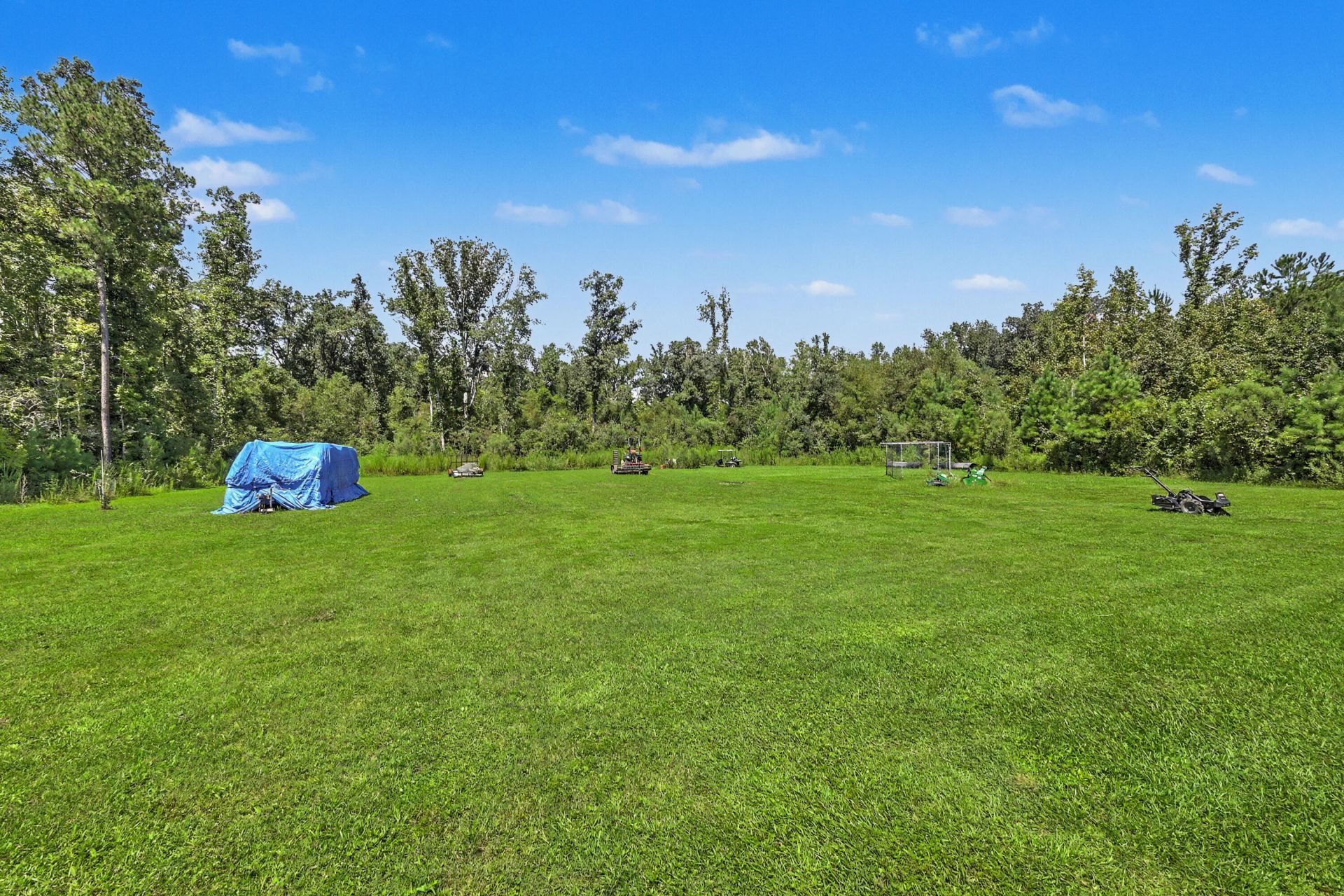 320 Harry Lane Photo 31