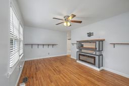 5504 Rio Street photo 4
