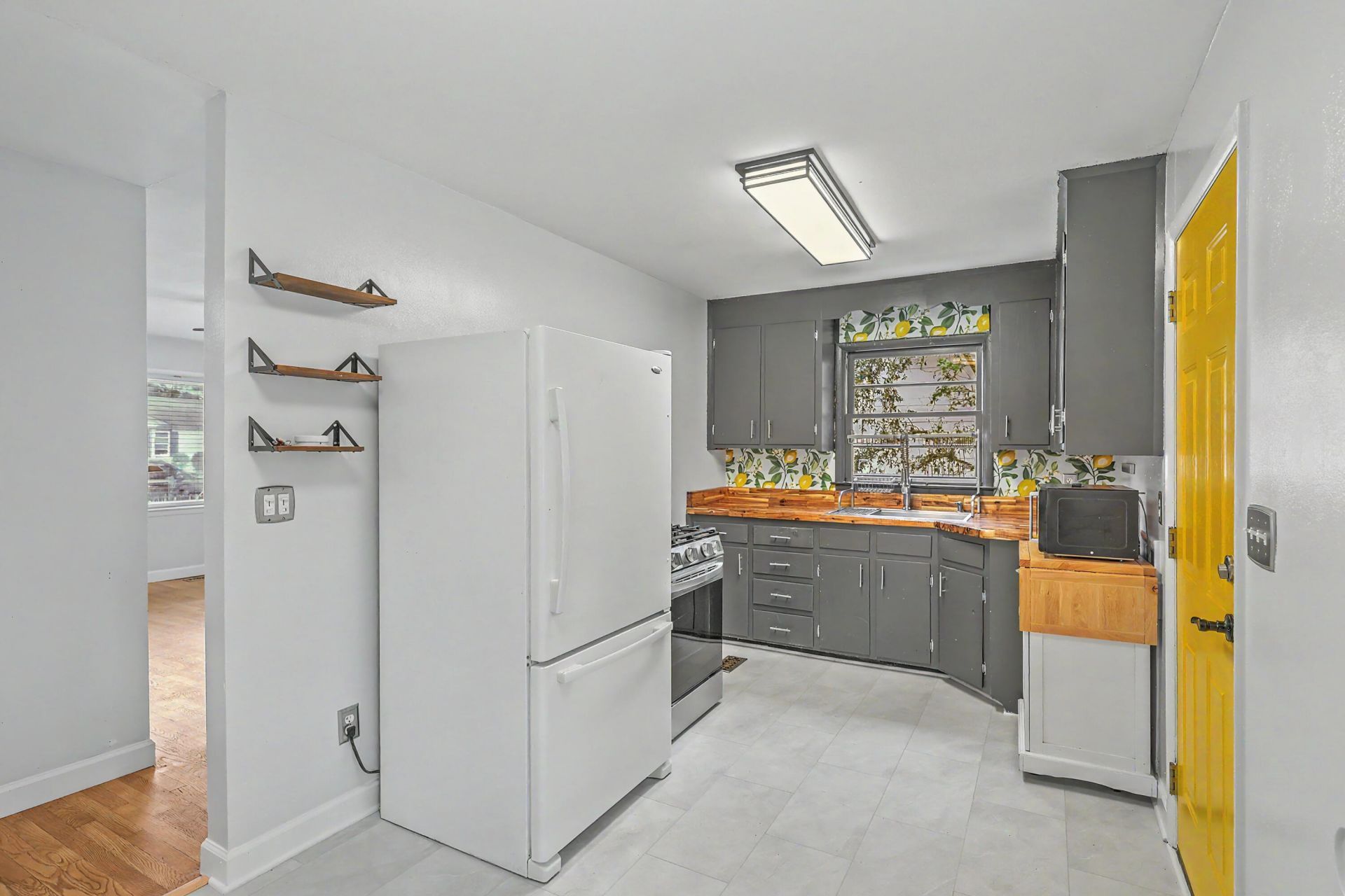 5504 Rio Street Photo 7