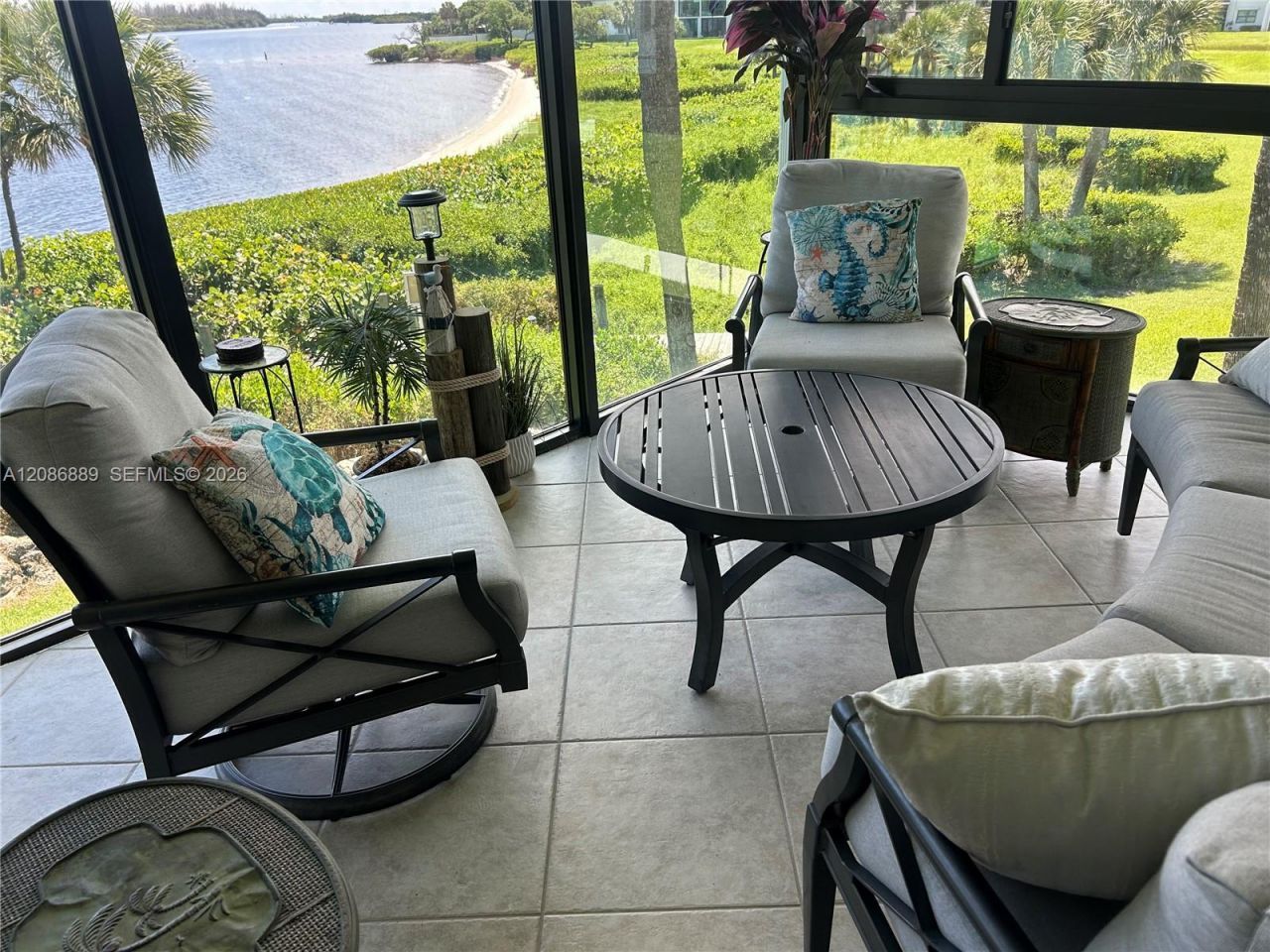 6142 SE Landing Way , Unit 16, Stuart, FL 34997 Photo