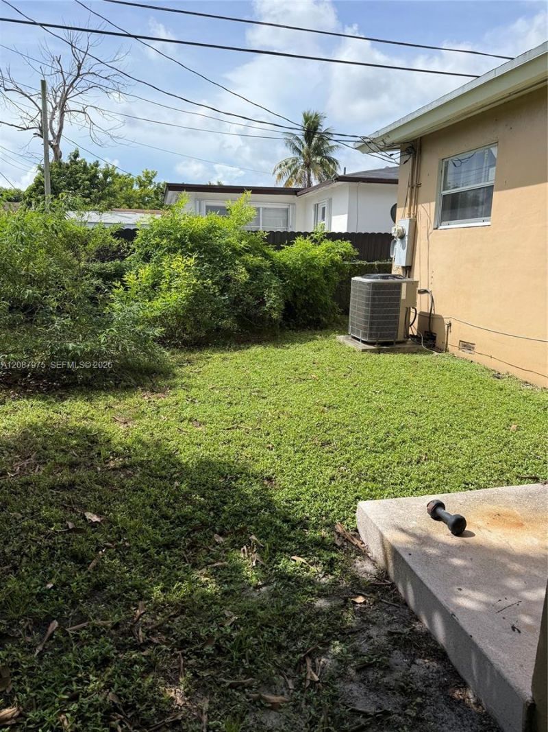 1409 S 24th Ter, Hollywood, FL 33020 Photo