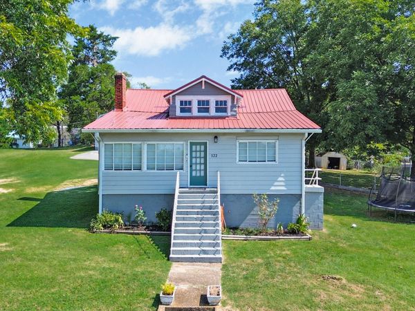 122 Cross Ave, Dayton, TN 37321
