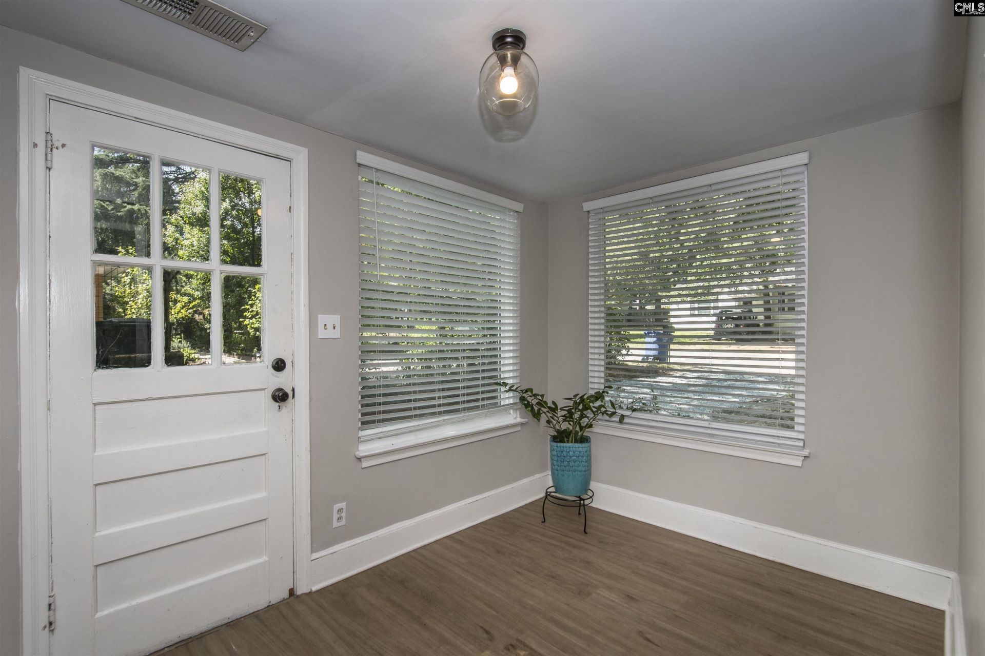 3412 Manor Avenue Photo 11