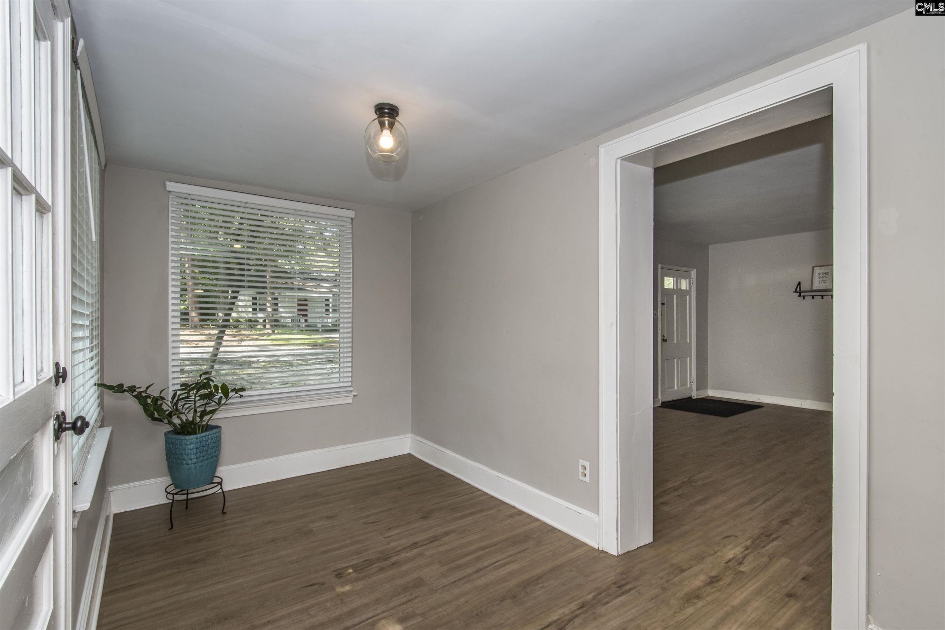 3412 Manor Avenue Photo 12