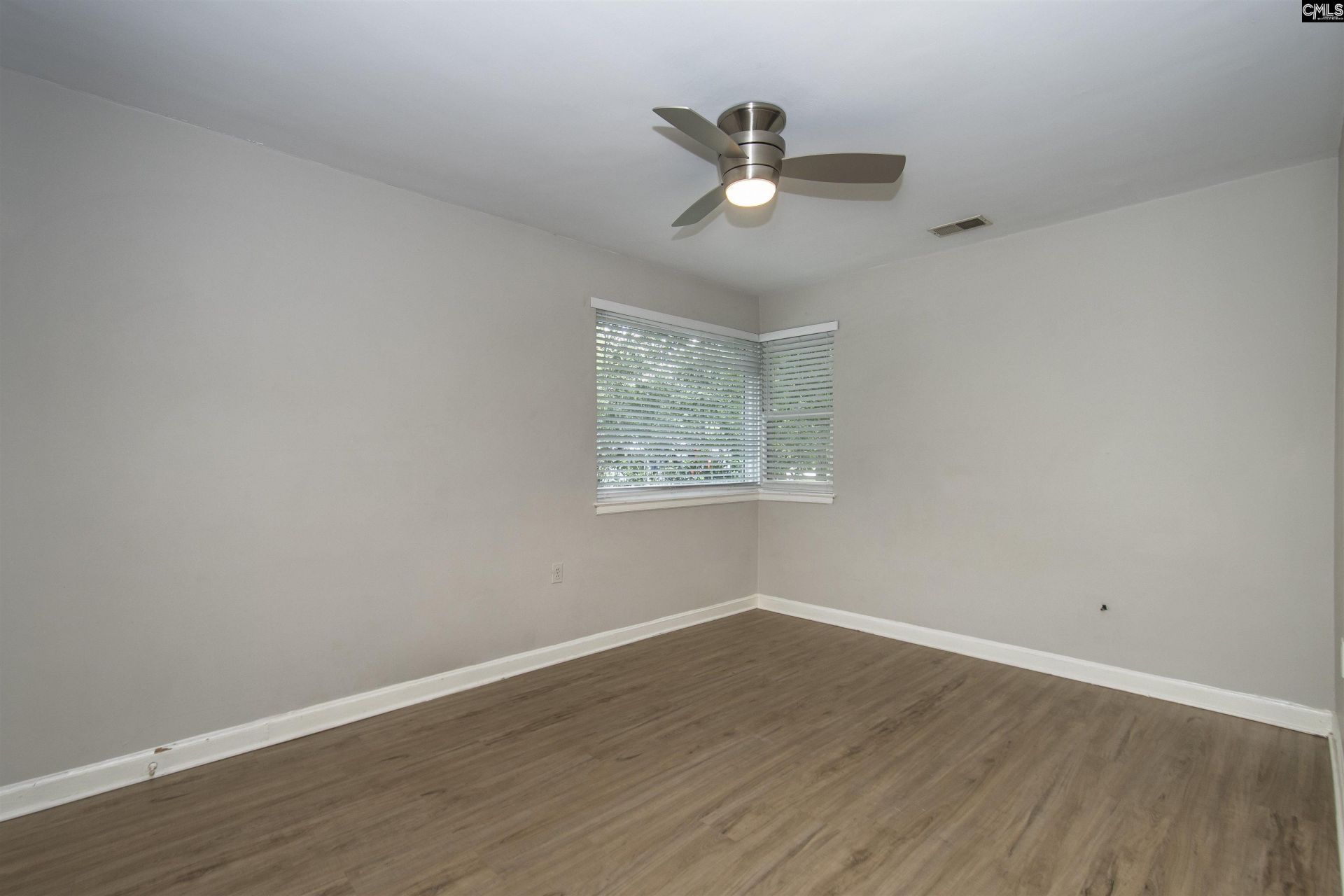 3412 Manor Avenue Photo 17