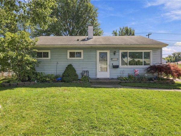 310 Canton Street , Tonawanda, NY 14150