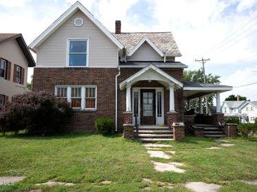 621 N Union Street, Fostoria, OH 44830