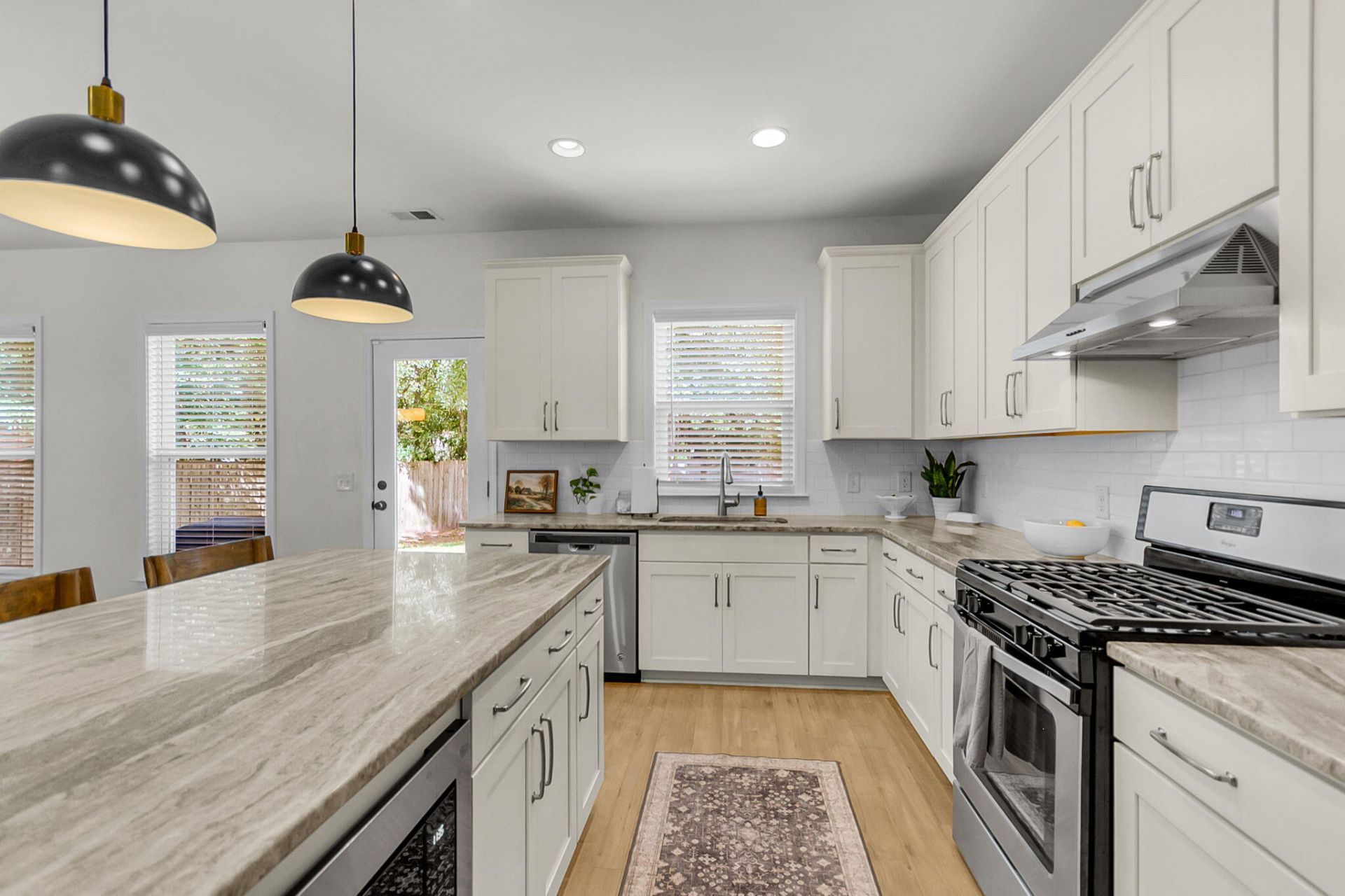 1560 Thoroughbred Boulevard Photo 7
