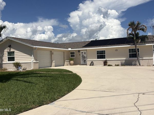 328 Carmine Drive , Cocoa Beach, FL 32931