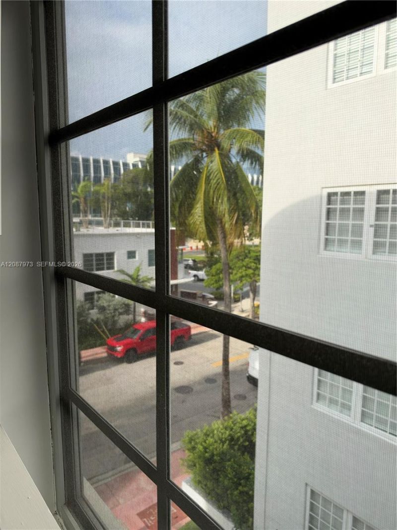 435 21st St, Unit 303, Miami Beach, FL 33139 Photo