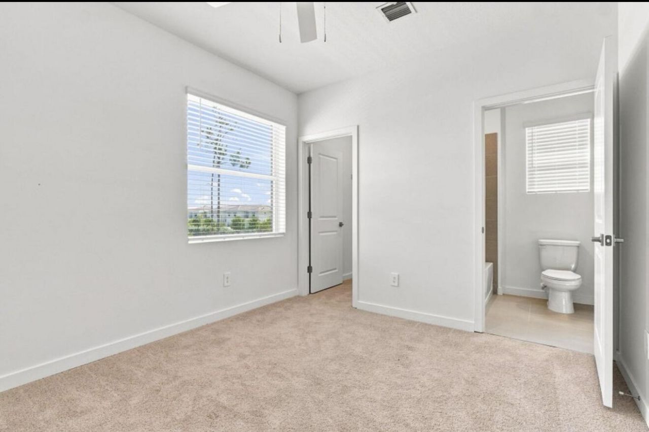 151 Lakeside Landing Court, Royal Palm Beach, FL 33411 Photo
