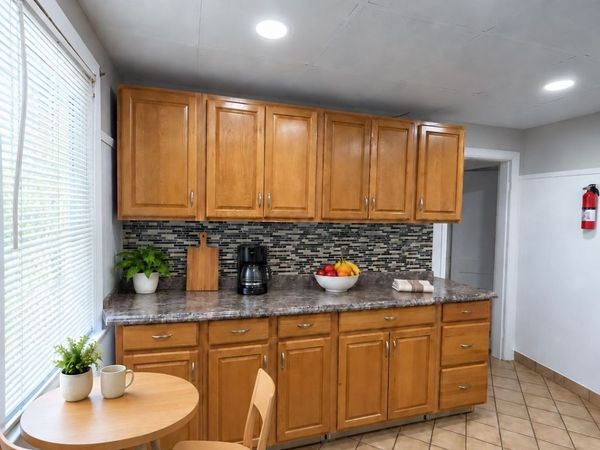 29 Chetwynd Rd, Unit 2, Somerville, MA 02144