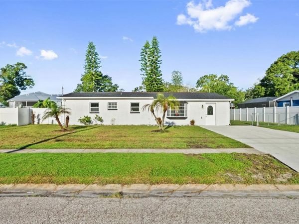 310 COUNTRY CLUB DRIVE, OLDSMAR, FL 34677