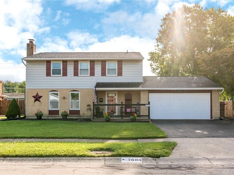 7600 Stonecrest Drive, Huber Heights, OH 45424 Photo 4
