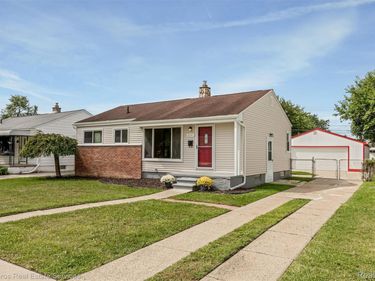 6741 Deering Street, Garden, Mi 48135