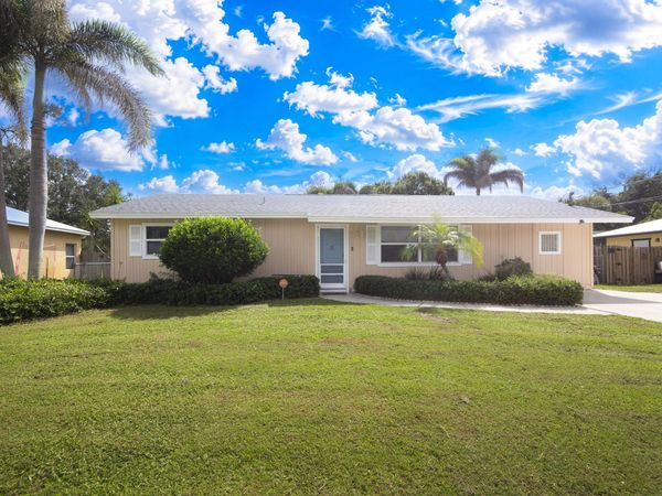 6004 Tangelo Drive, Fort Pierce, FL 34982
