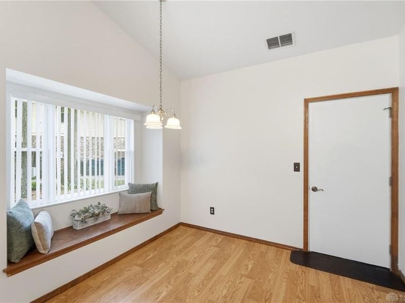 8764 Cheers Circle, Huber Heights, OH 45424 Photo 25