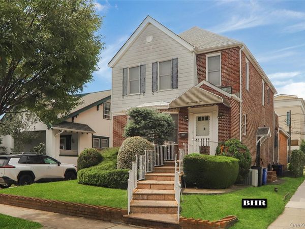 272 Exeter Street , Brooklyn, NY 11235