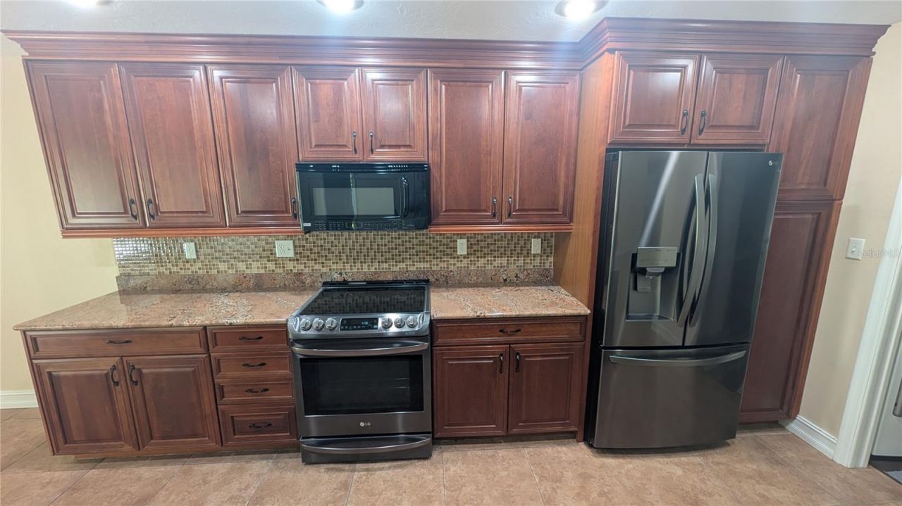 4615 Oak Forest Drive E, Unit 22, Sarasota, FL 34231 Photo