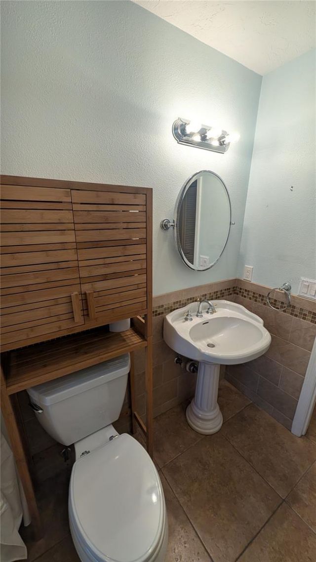 4615 Oak Forest Drive E, Unit 22, Sarasota, FL 34231 Photo