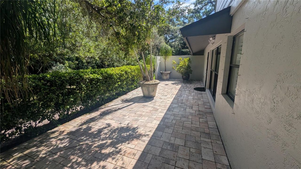4615 Oak Forest Drive E, Unit 22, Sarasota, FL 34231 Photo