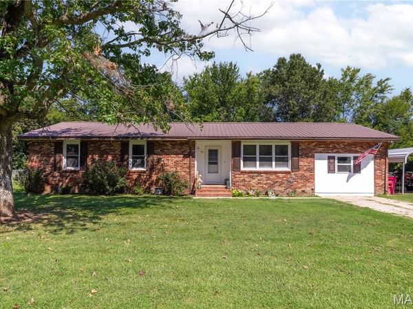 46 Dement Rd., Sikeston, MO 63801