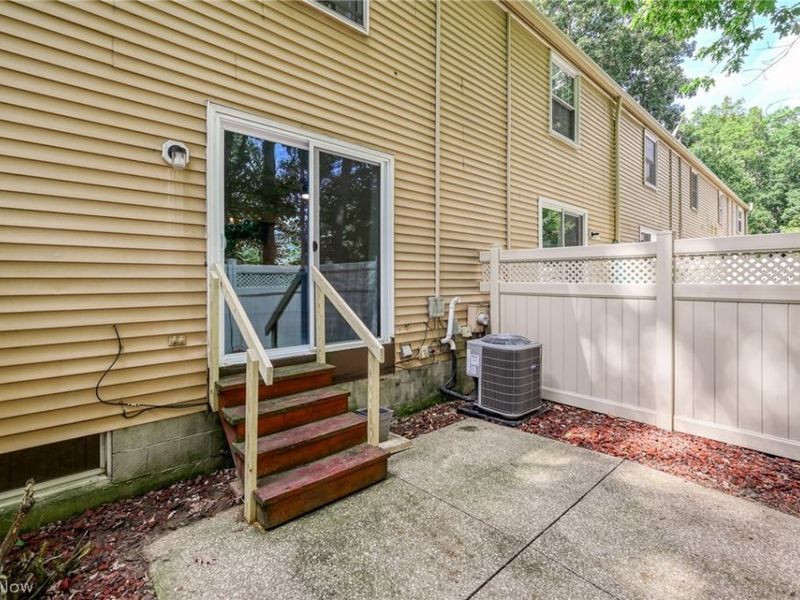 3965 Lake Run Boulevard, Stow, OH 44224 Photo 29