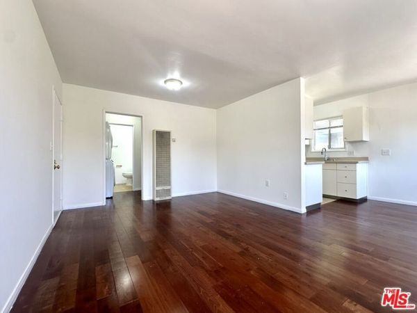 917 N Cedar Street, Unit 2, Inglewood, CA 90302