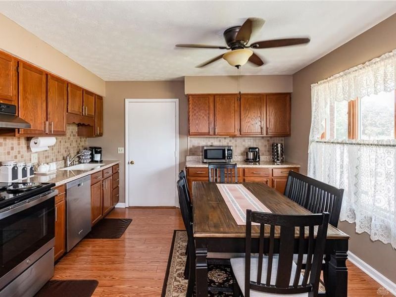 1011 Abington Place, Springfield, OH 45503 Photo 11