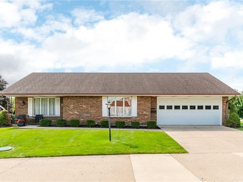 1011 Abington Place, Springfield, OH 45503 Photo 2