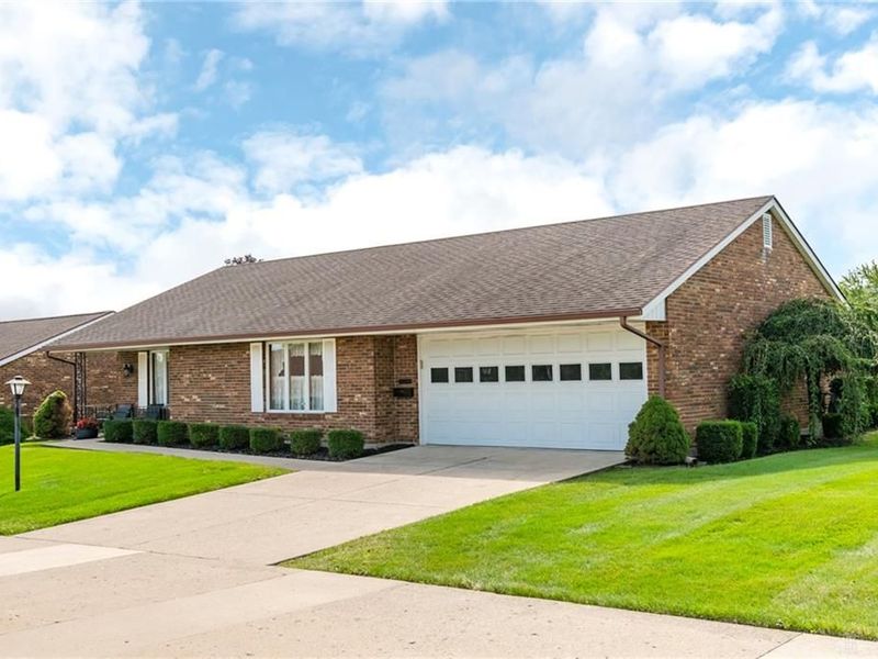 1011 Abington Place, Springfield, OH 45503 Photo 3