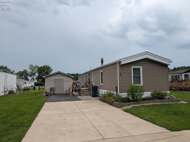 220 Maple Lane, Unit 85, Green Springs, OH 44836 Photo 1