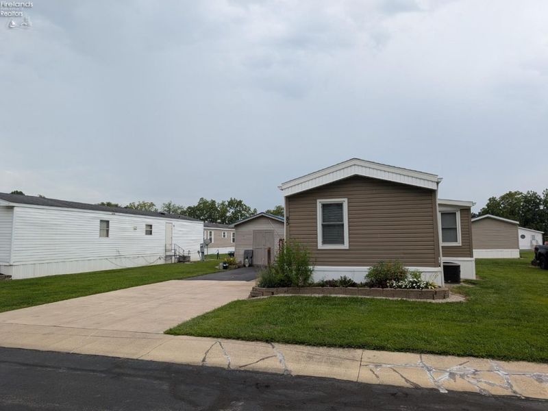 220 Maple Lane, Unit 85, Green Springs, OH 44836 Photo 39
