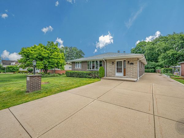5N411 Andrene Lane , Itasca, IL 60143