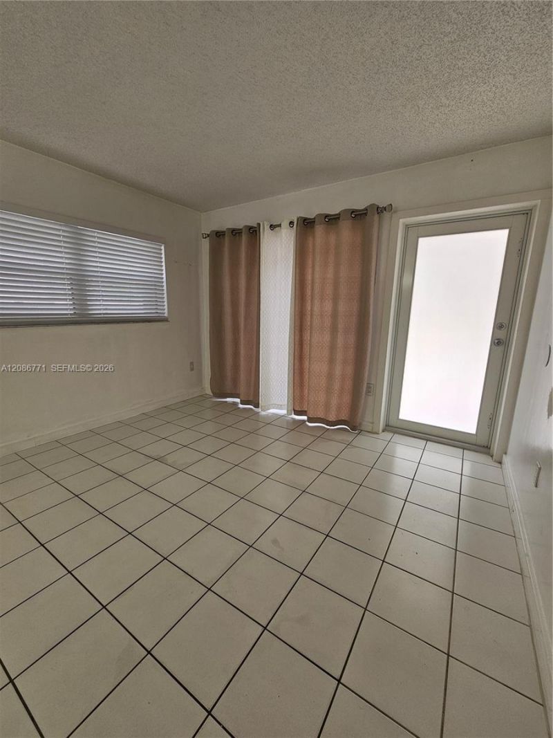15385 SW 76th Ter, Unit 107, Miami, FL 33193 Photo