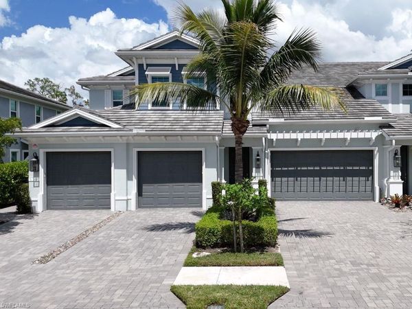 2626 Seychelles CIR , Unit 1405, NAPLES, FL 34112