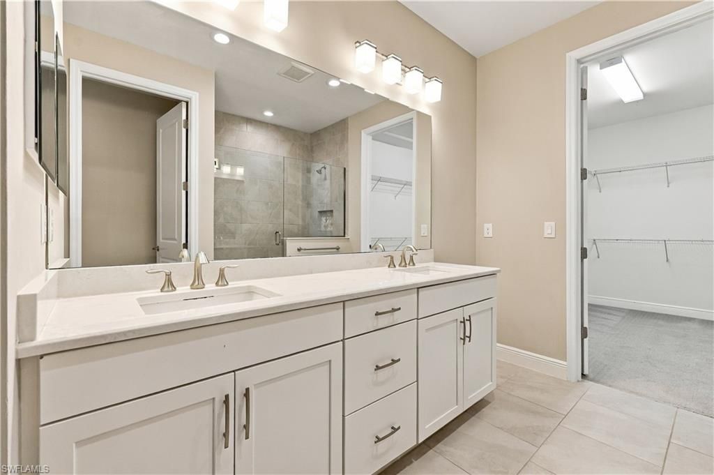 2626 Seychelles Cir, Unit 1405, Naples, FL 34112 Photo