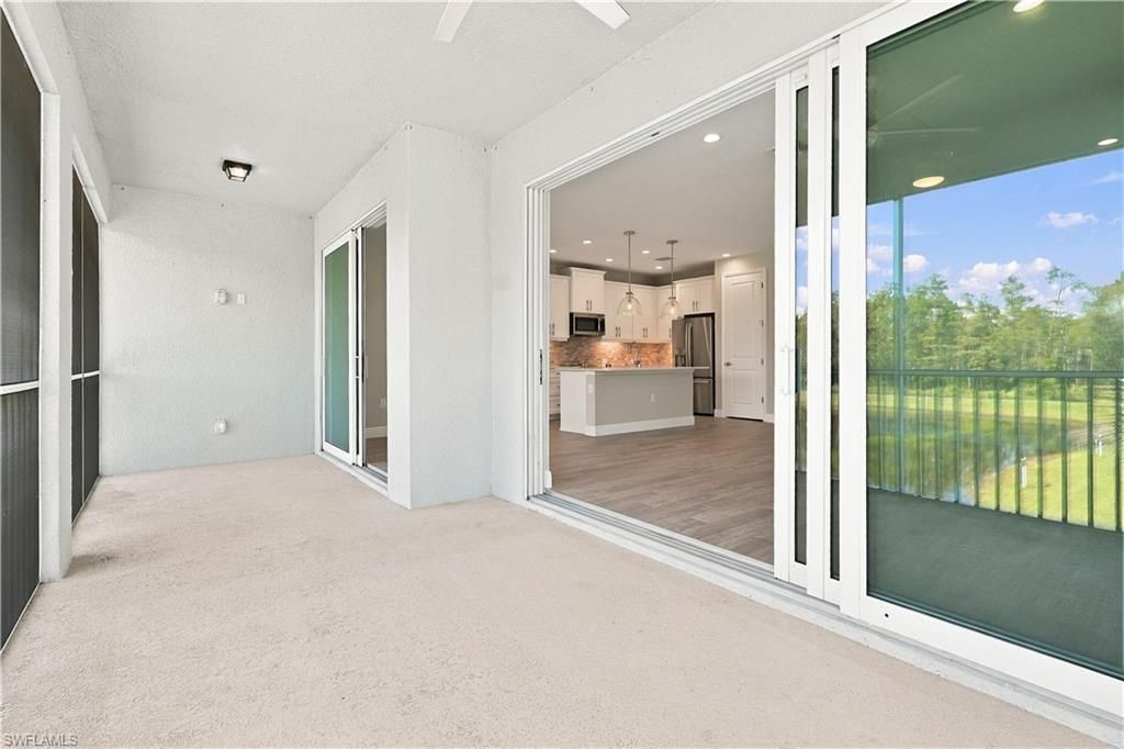 2626 Seychelles Cir, Unit 1405, Naples, FL 34112 Photo