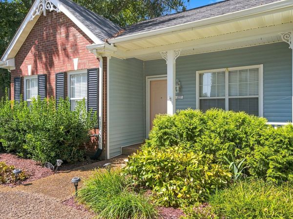 1227 Carriage Park Dr , Franklin, TN 37064