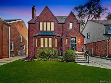 312 McKinley Avenue , Grosse Pointe Farms, Mi 48236