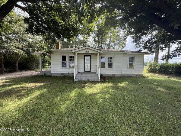 5875 Nc 581, Kenly, NC 27542