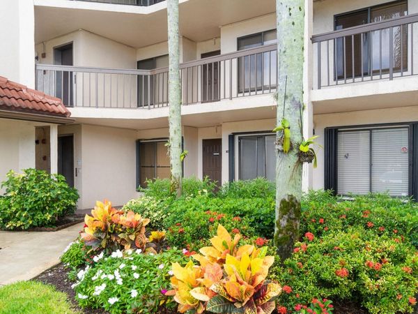 10110 CEDAR POINT Boulevard, Unit 104, Boynton Beach, FL 33437