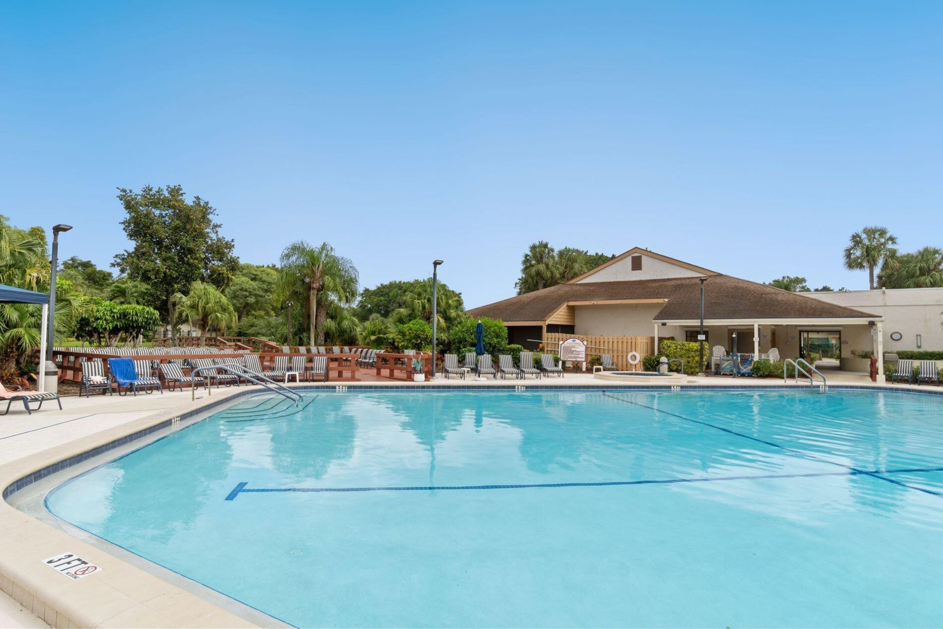 10110 Cedar Point Boulevard, Unit 104, Boynton Beach, FL 33437 Photo