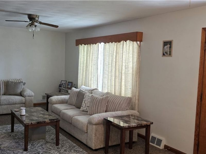 52777 Main Street, Beallsville, OH 43716 Photo 9