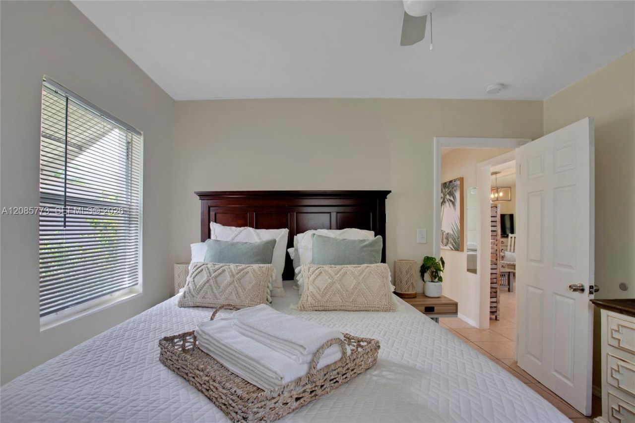 2315 Hope St, Hollywood, FL 33020 Photo